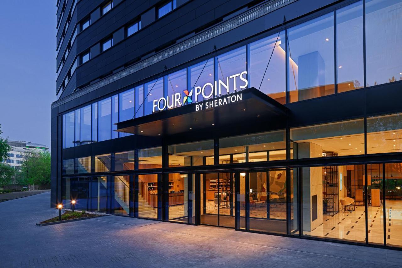 Four Points By Sheraton Warsaw Mokotow Hotel Kültér fotó